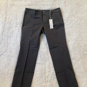NWT Level 99 Women’s Slate Gray Cropped Chino Pants